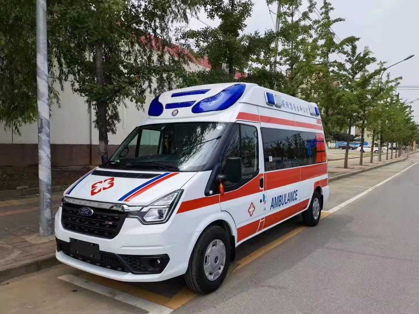 启东市妇婴监护型护送